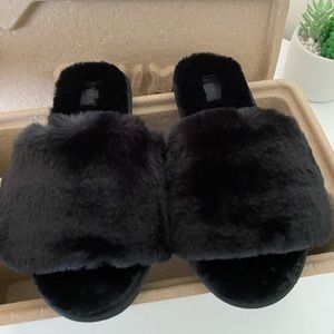 New SKIMS Faux Fur Slipper Size 35/4.5.